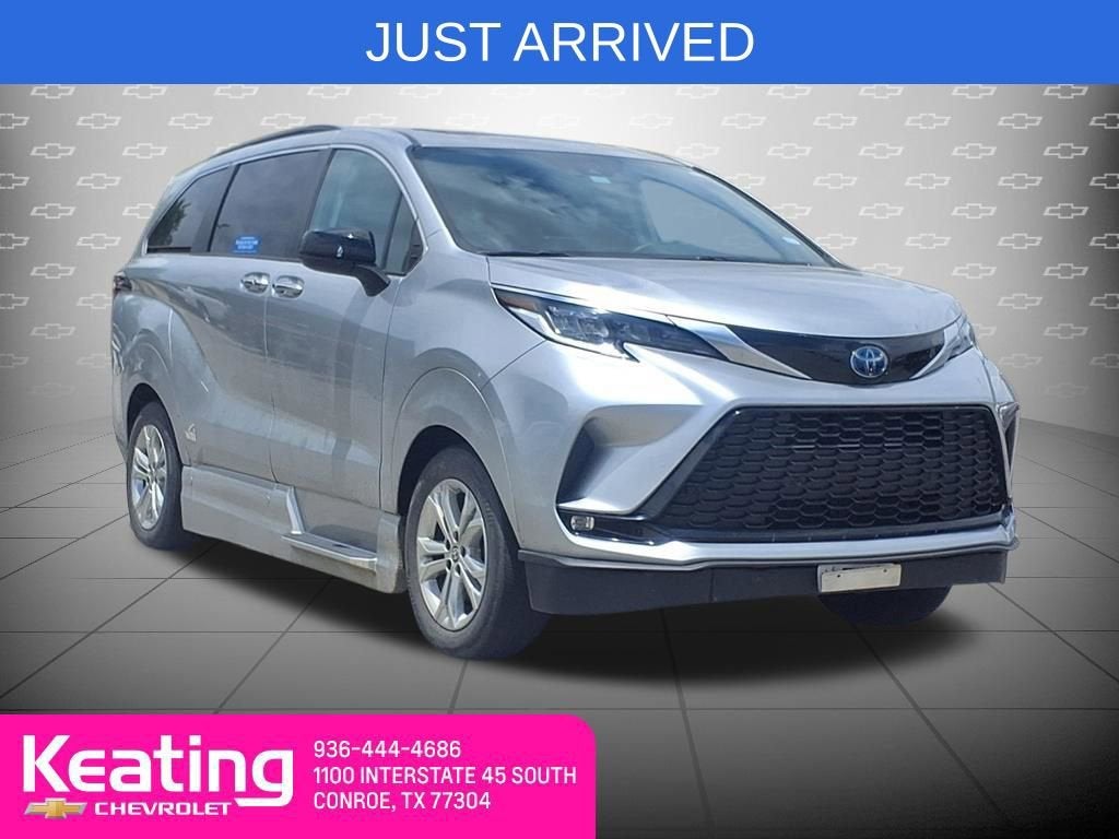2023 Toyota Sienna XSE