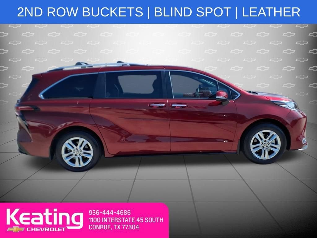 2022 Toyota Sienna Limited
