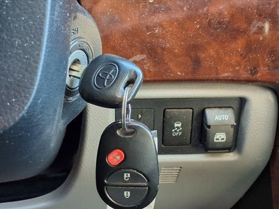 2011 Toyota Sequoia SR5