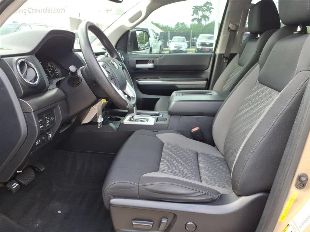 2019 Toyota Tundra SR5 5.7L V8