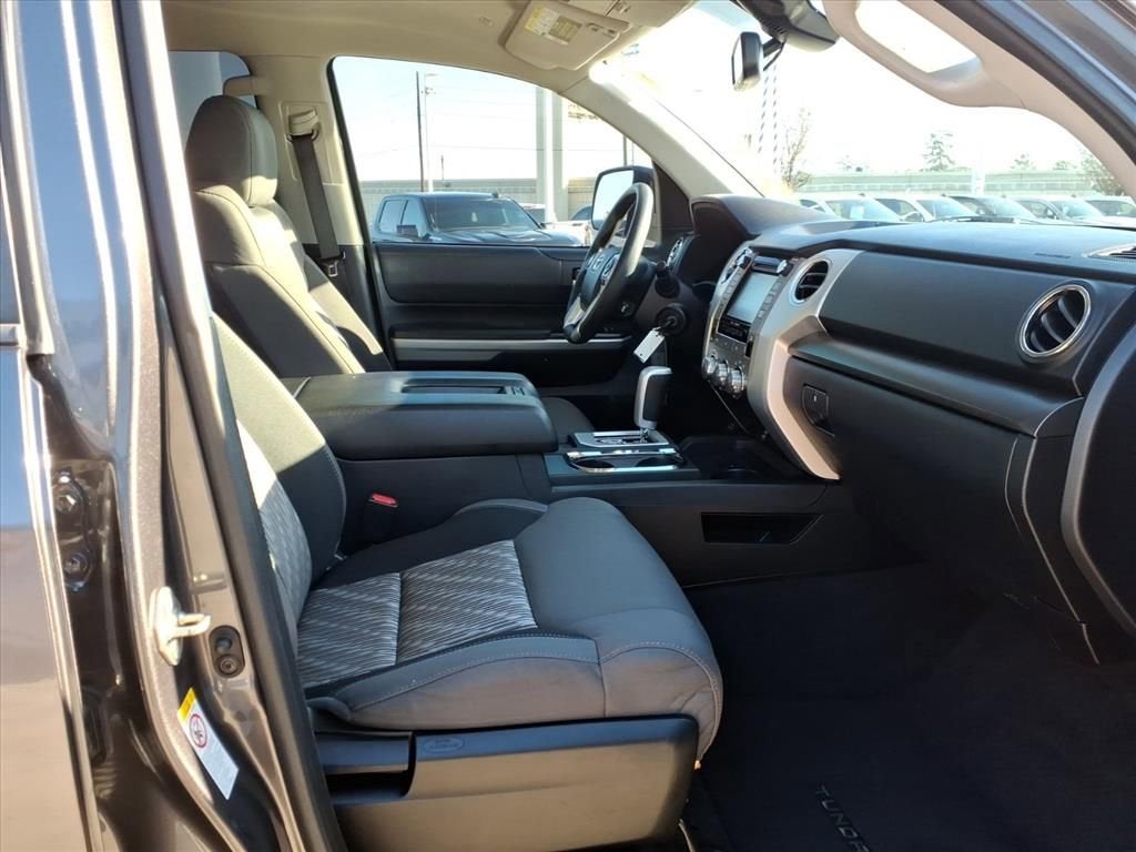 2019 Toyota Tundra 2WD SR5