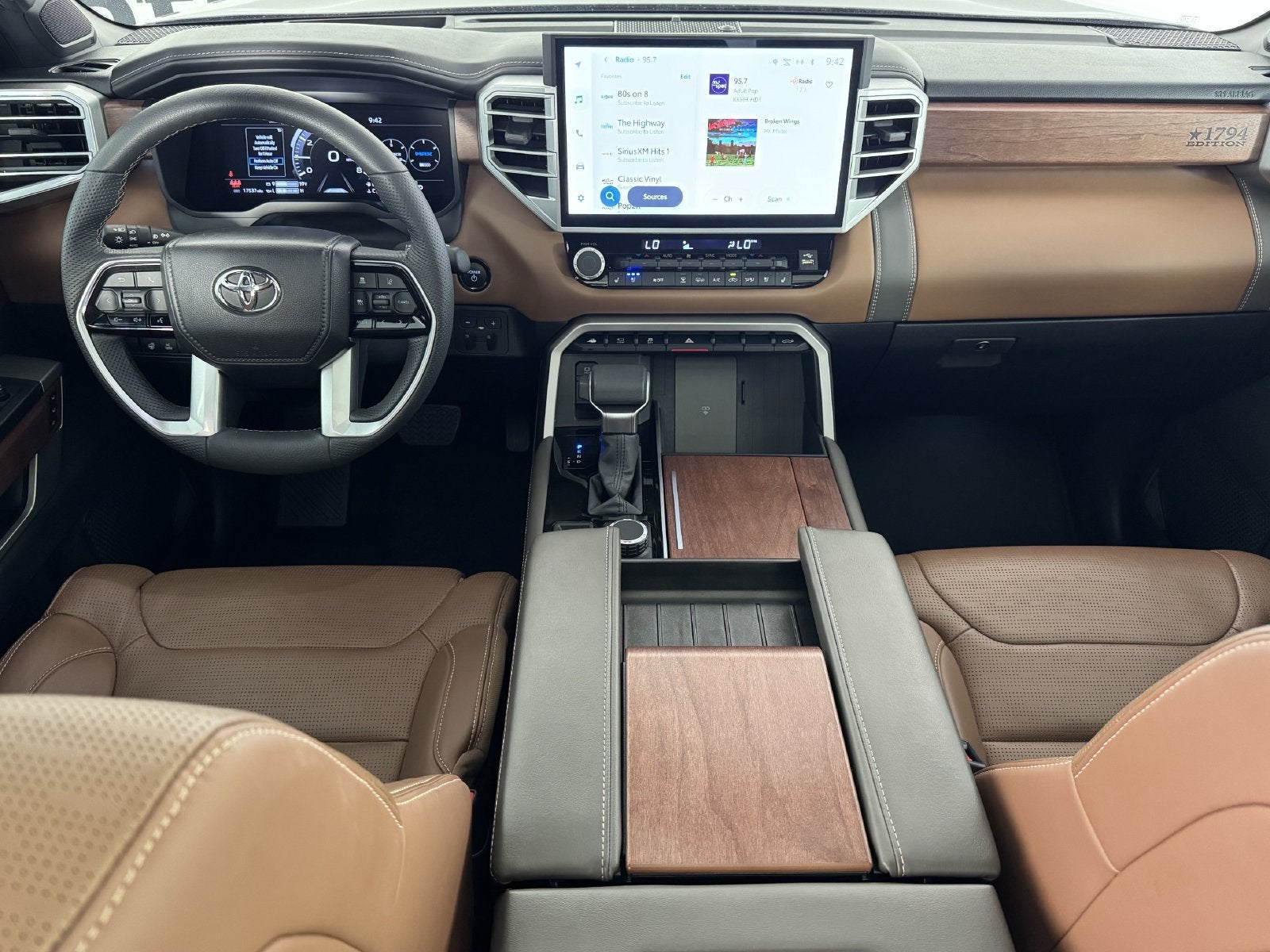 2025 Toyota Tundra Hybrid 1794 Edition CrewMax 5.5' Bed