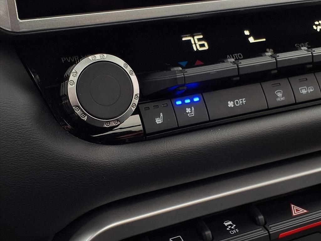 2023 Toyota Tundra 4WD Platinum