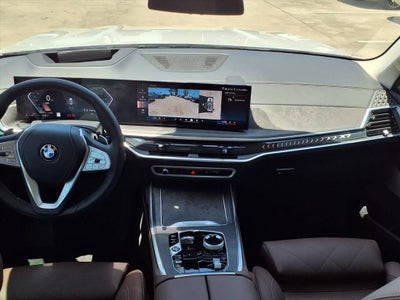 2024 BMW X7 xDrive40i
