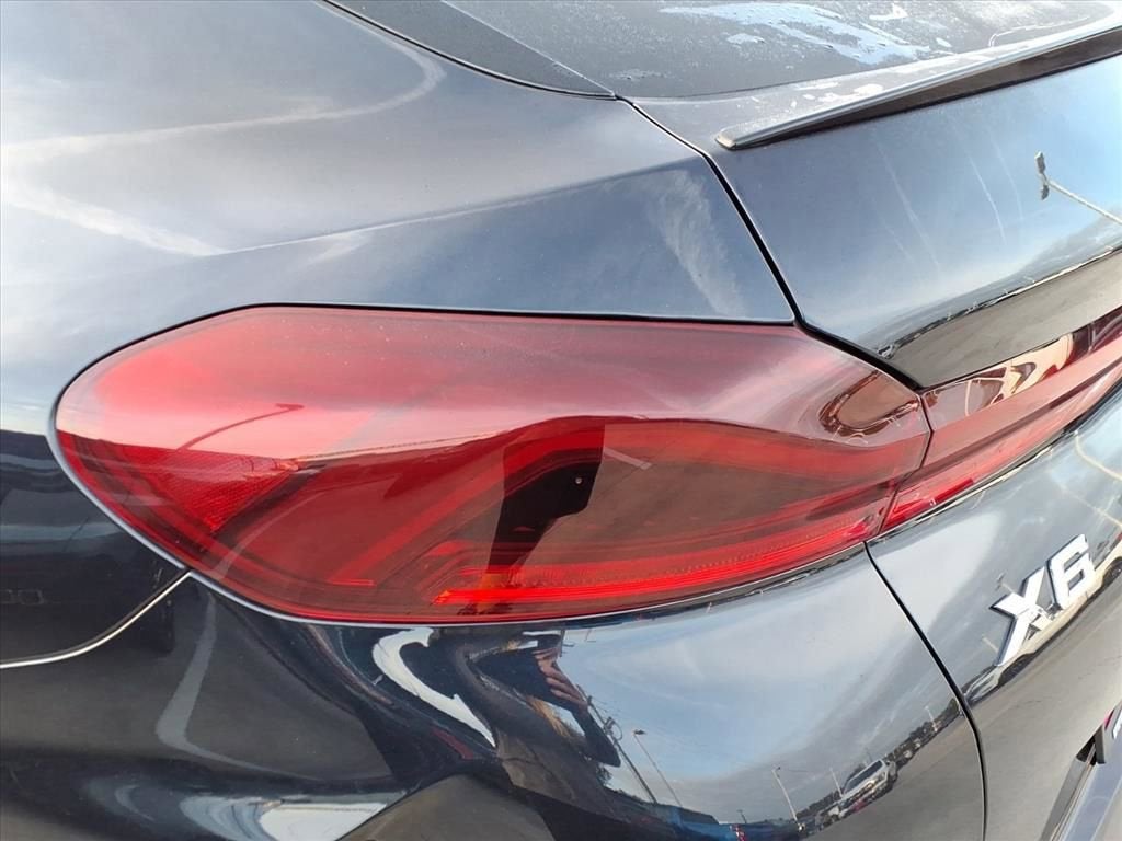 2024 BMW X6 xDrive40i