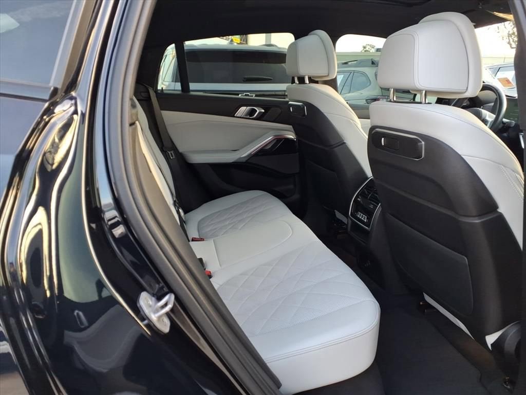 2024 BMW X6 xDrive40i