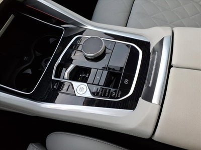 2024 BMW X6 xDrive40i