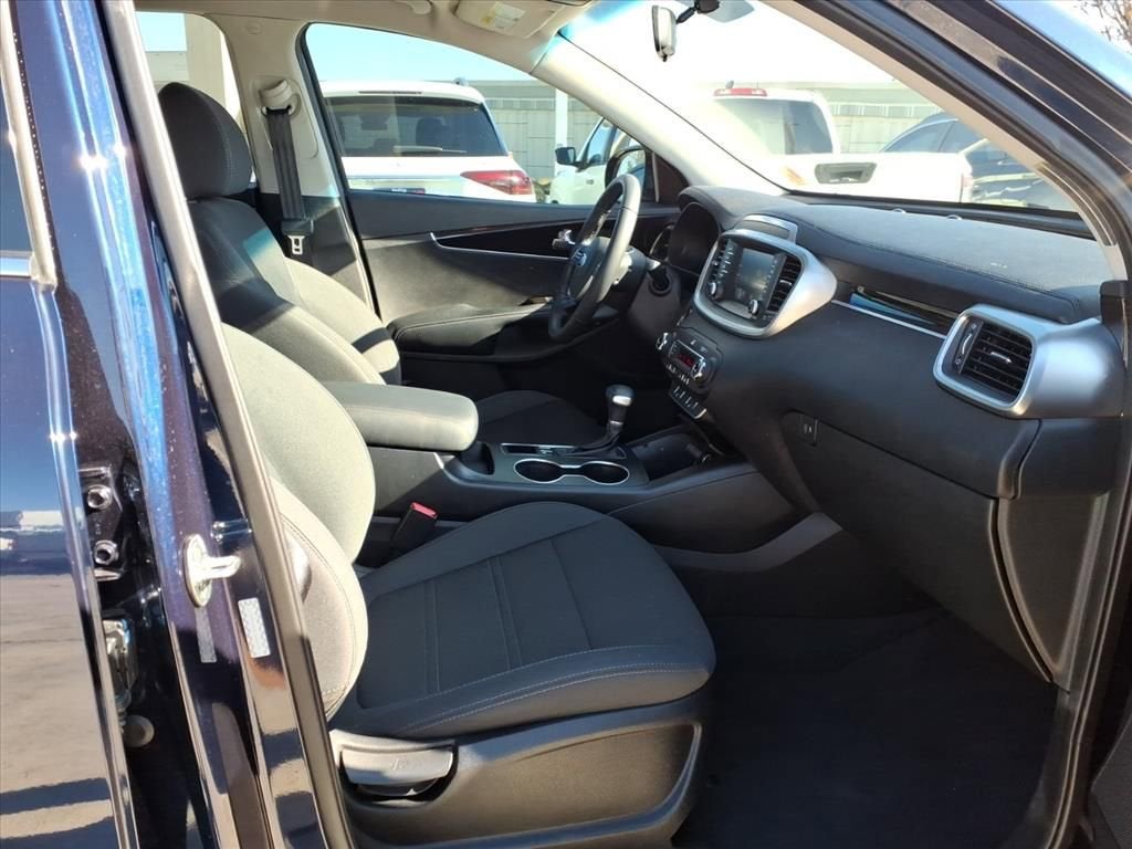 2020 Kia Sorento S V6