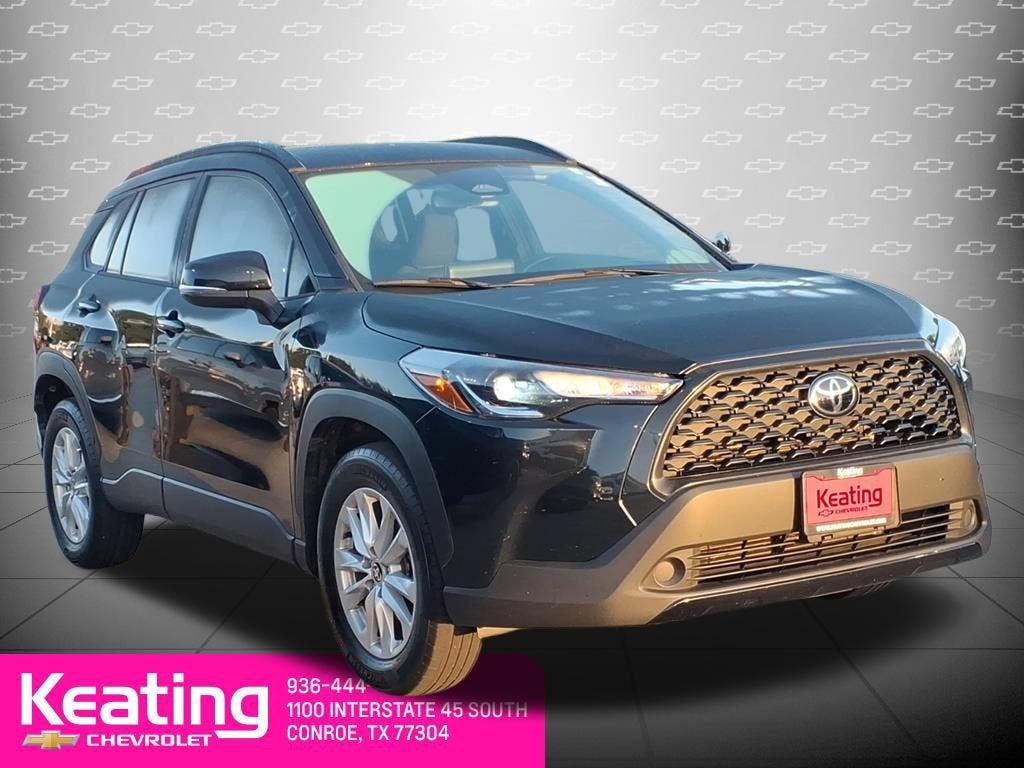 2025 Toyota Corolla Cross LE