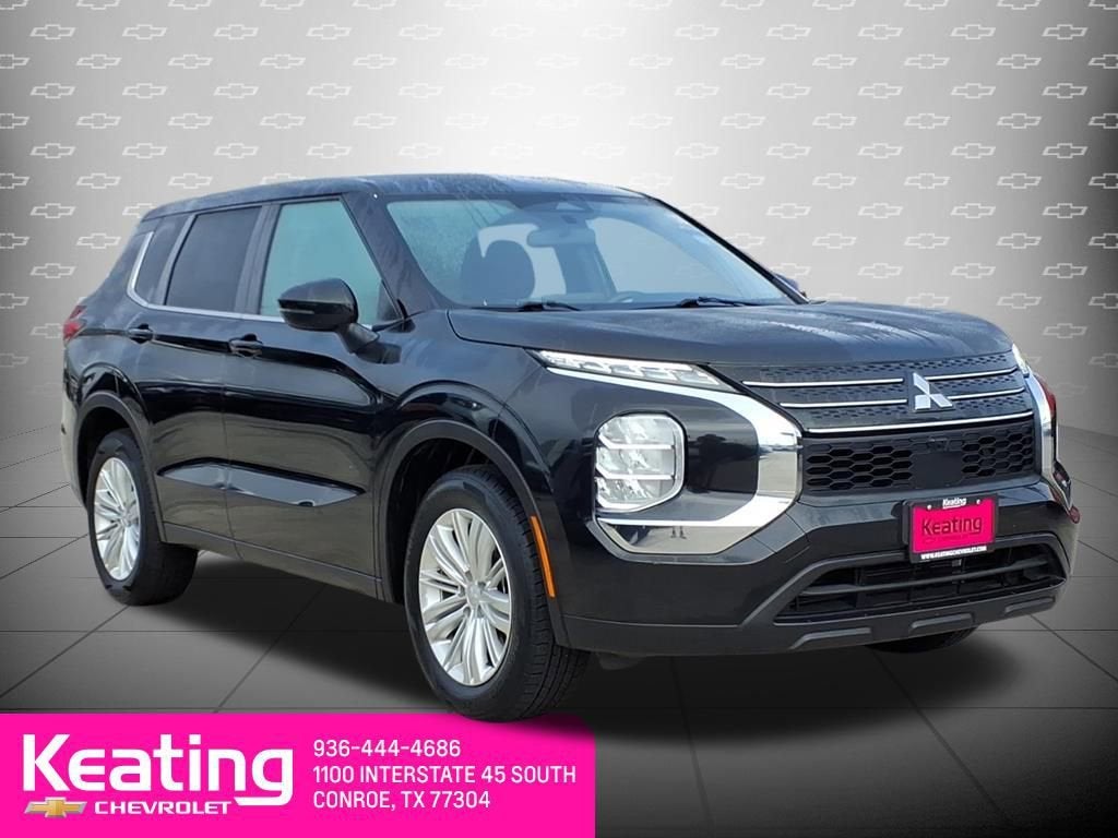 2023 Mitsubishi Outlander ES