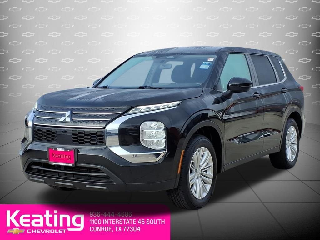 2023 Mitsubishi Outlander ES