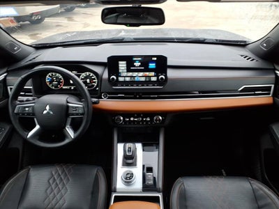 2022 Mitsubishi Outlander SEL