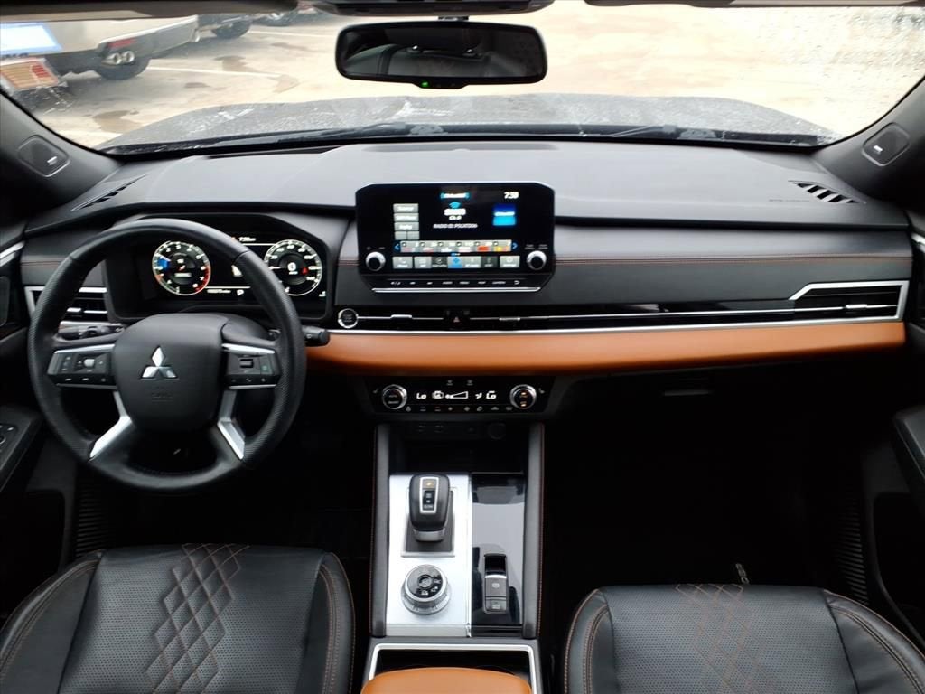 2022 Mitsubishi Outlander SEL