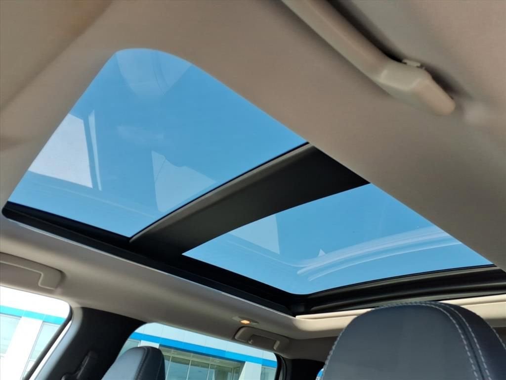 2023 Mitsubishi Outlander PHEV SE