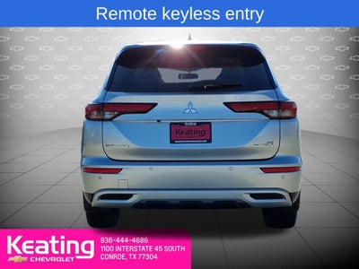 2023 Mitsubishi Outlander PHEV SE