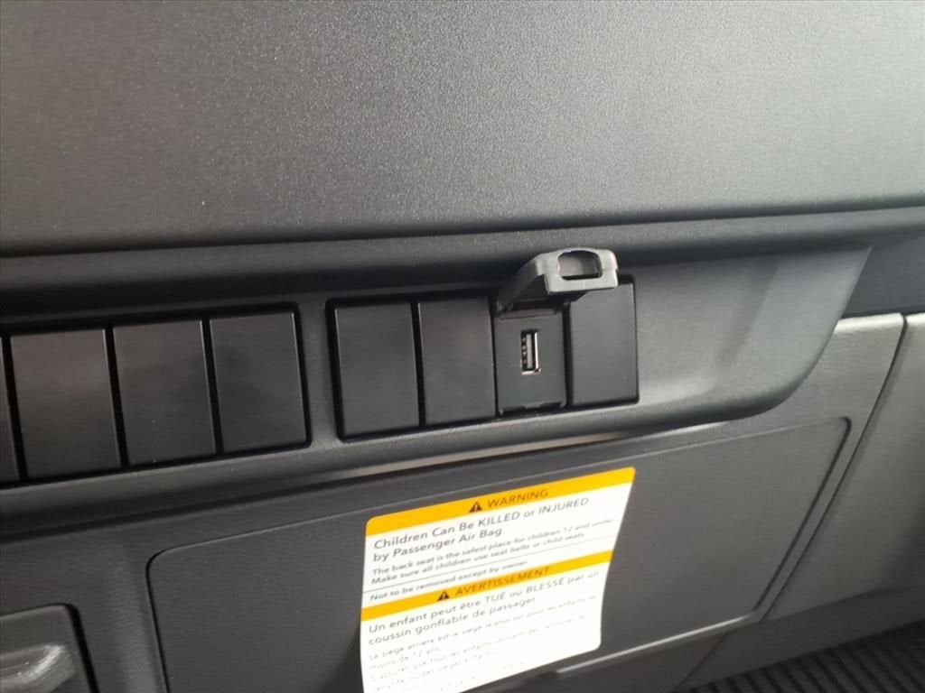 2025 Chevrolet Low Cab Forward 4500 HD 2WD Crew Cab 176