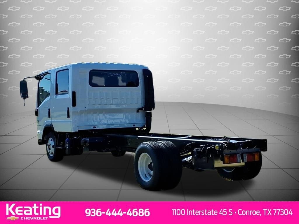 2025 Chevrolet Low Cab Forward 4500 HD 2WD Crew Cab 176