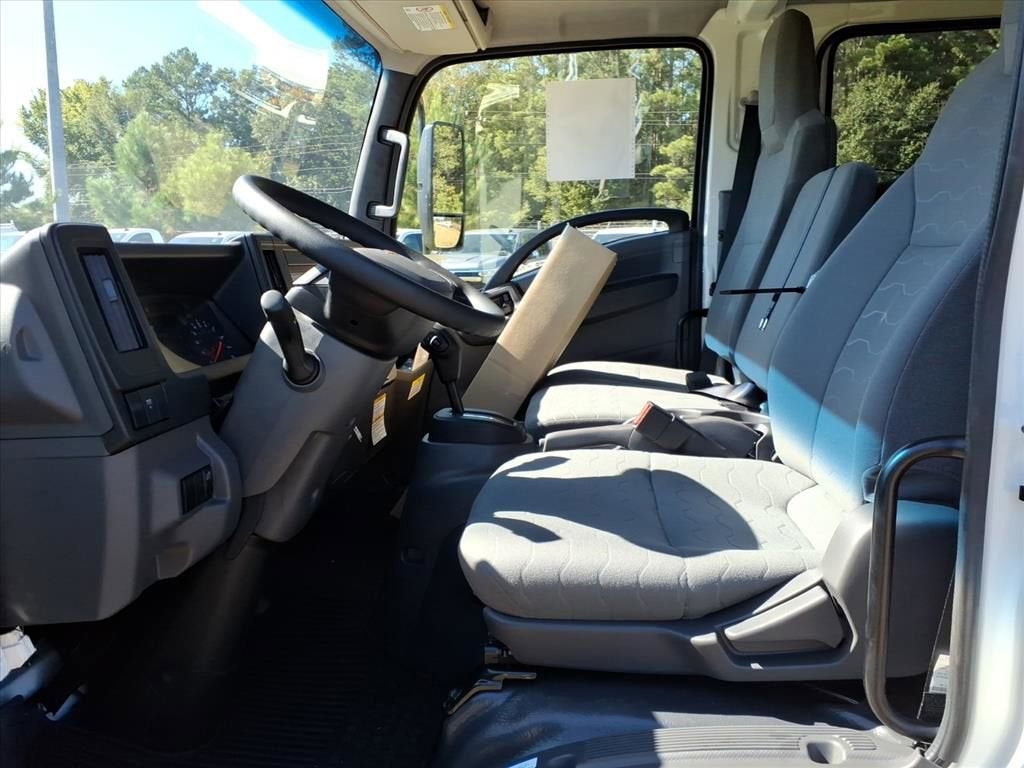 2025 Chevrolet Low Cab Forward 4500 HD 2WD Crew Cab 176