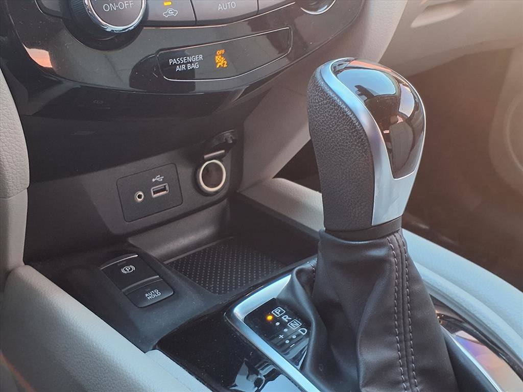 2022 Nissan Rogue Sport SL