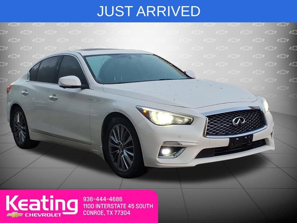 2023 INFINITI Q50 LUXE