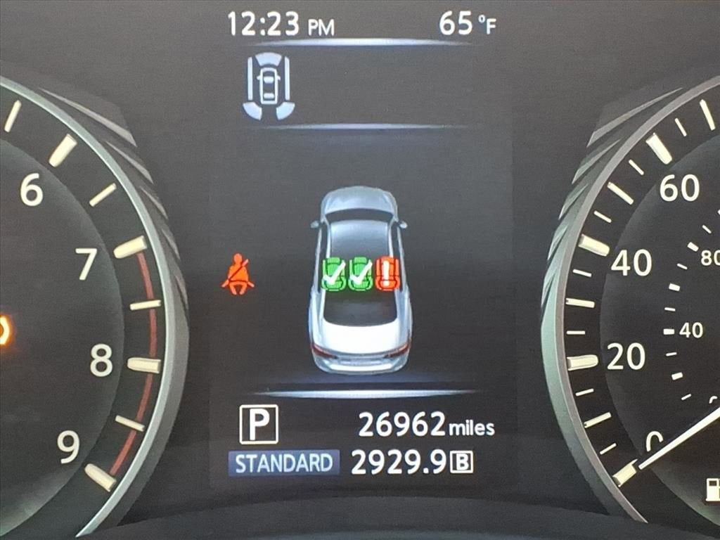 2023 INFINITI Q50 LUXE