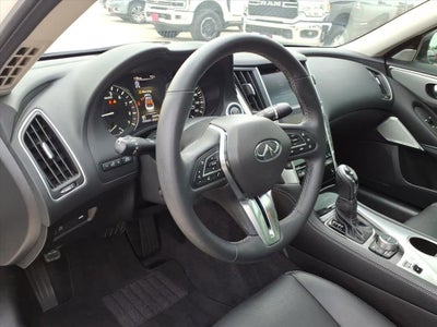 2023 INFINITI Q50 LUXE