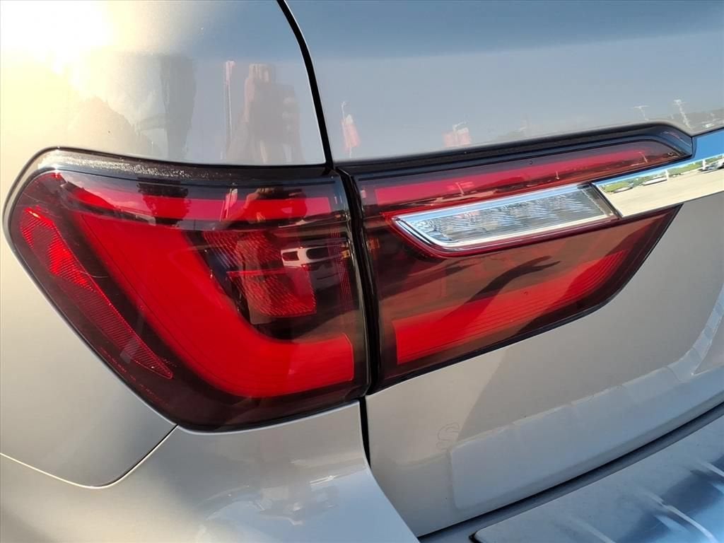 2021 INFINITI QX80 SENSORY