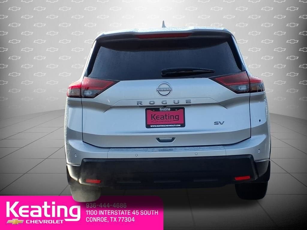 2024 Nissan Rogue SV
