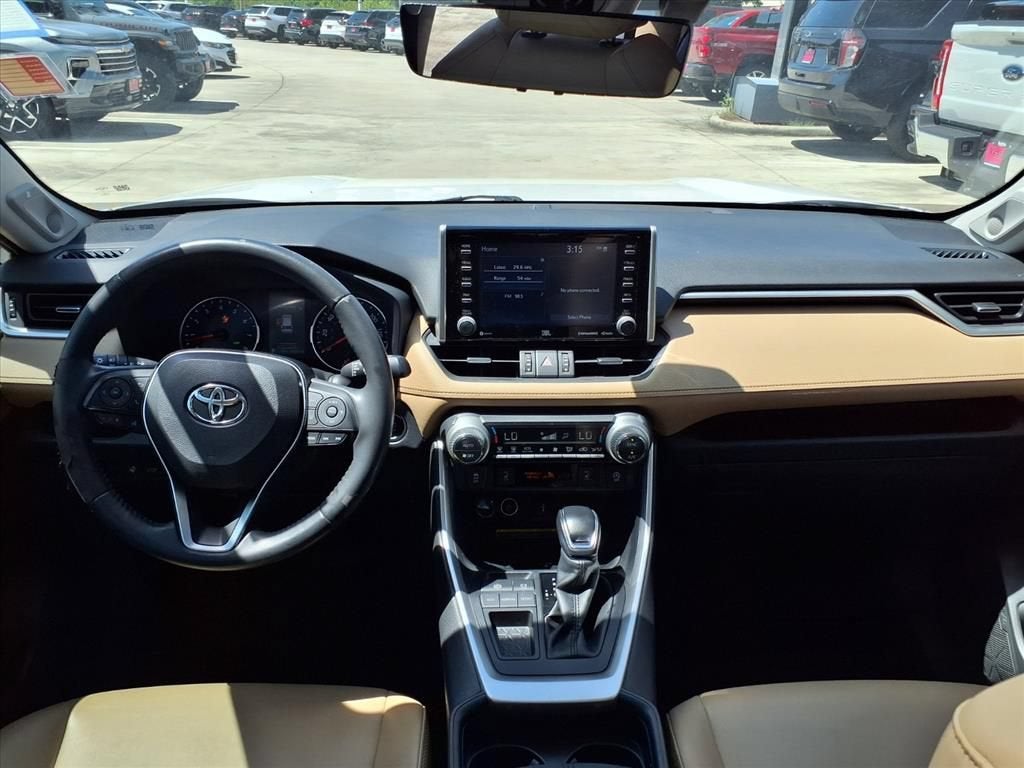 2020 Toyota RAV4 XLE Premium
