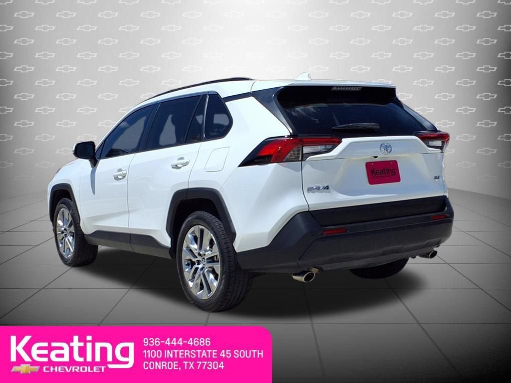 2020 Toyota RAV4 XLE Premium