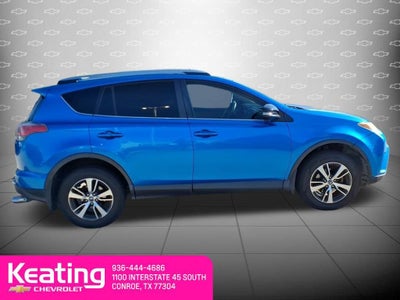 2017 Toyota RAV4 XLE