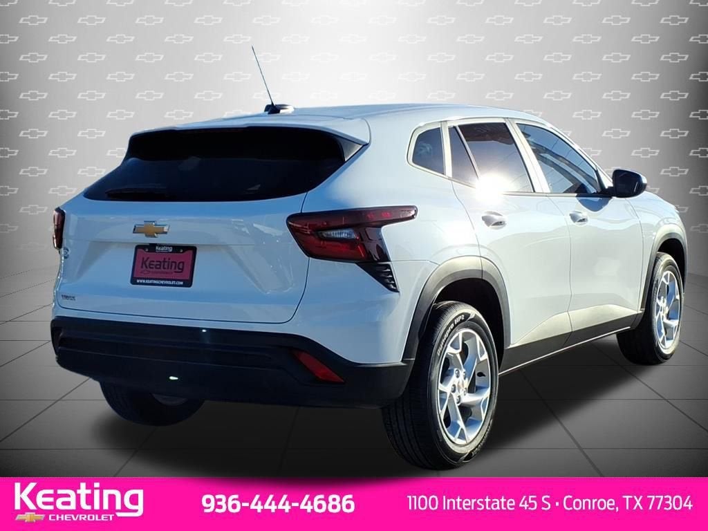 2026 Chevrolet Trax LS