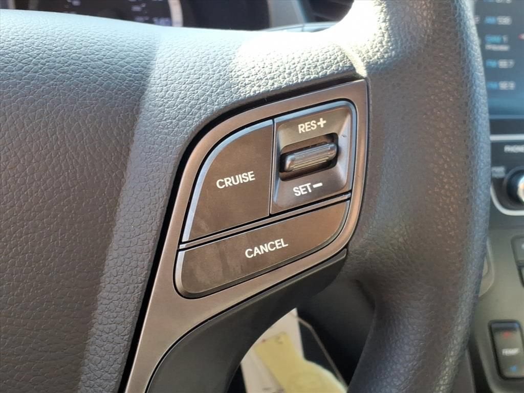 2019 Hyundai Santa Fe XL SE