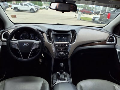 2017 Hyundai Santa Fe SE
