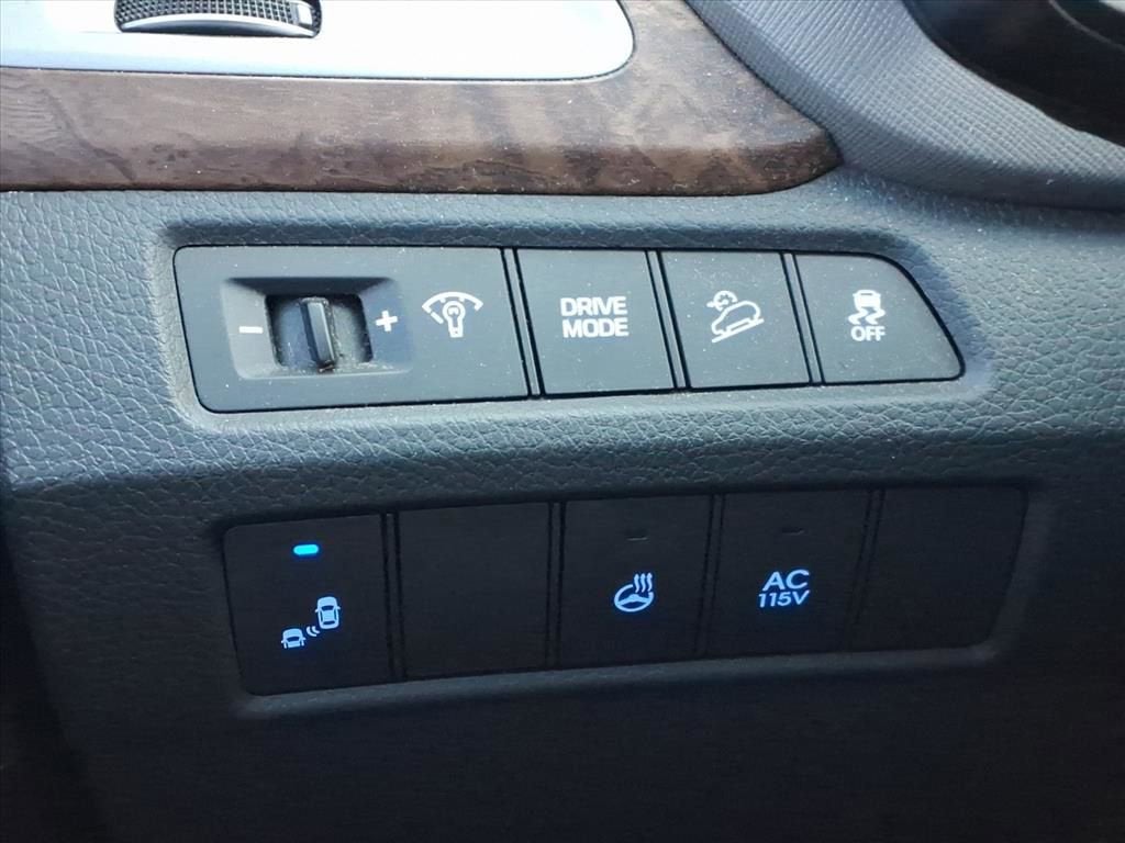 2017 Hyundai Santa Fe SE Ultimate