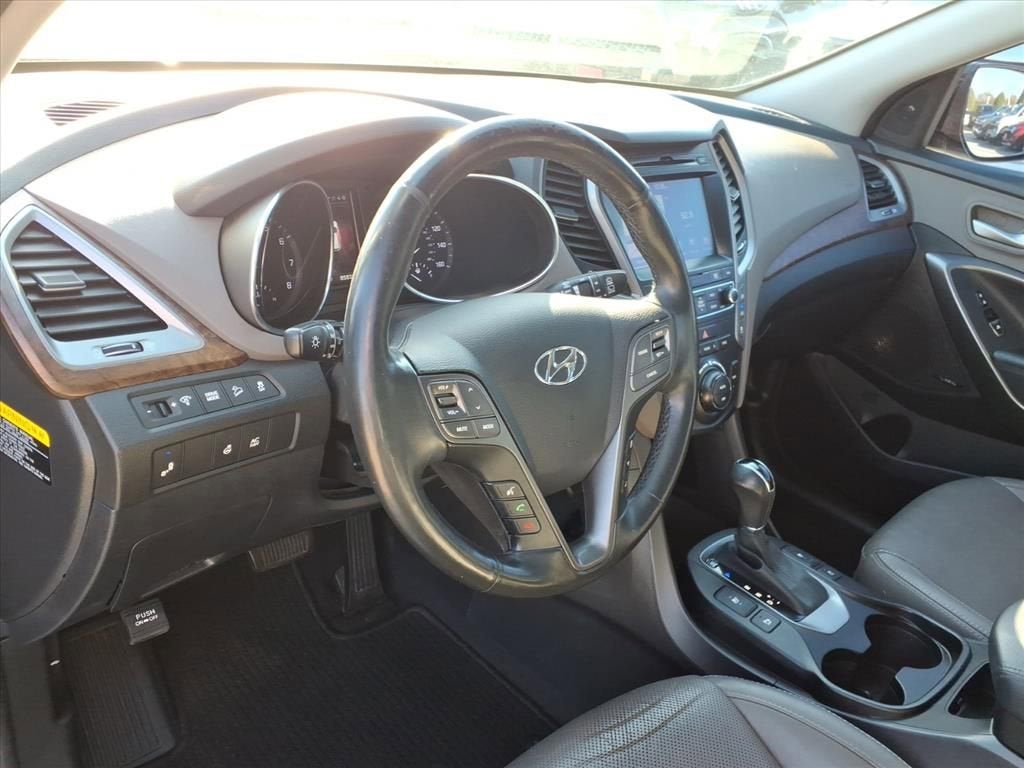 2017 Hyundai Santa Fe SE Ultimate