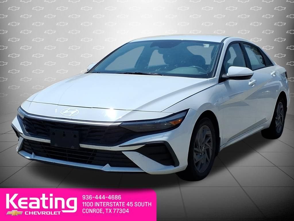 2024 Hyundai Elantra SEL