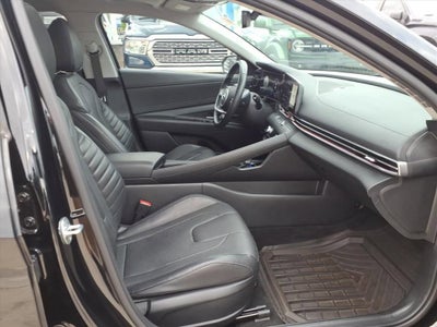 2023 Hyundai Elantra Limited