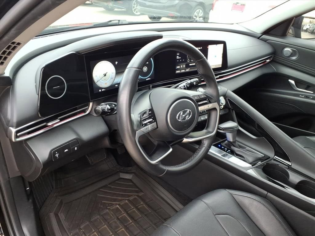 2023 Hyundai Elantra Limited