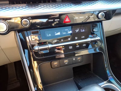 2023 Kia Carnival MPV SX Prestige