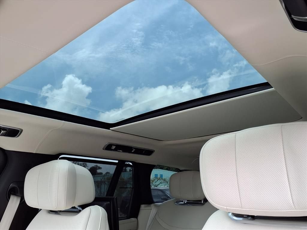 2024 Land Rover Range Rover P530 Autobiography