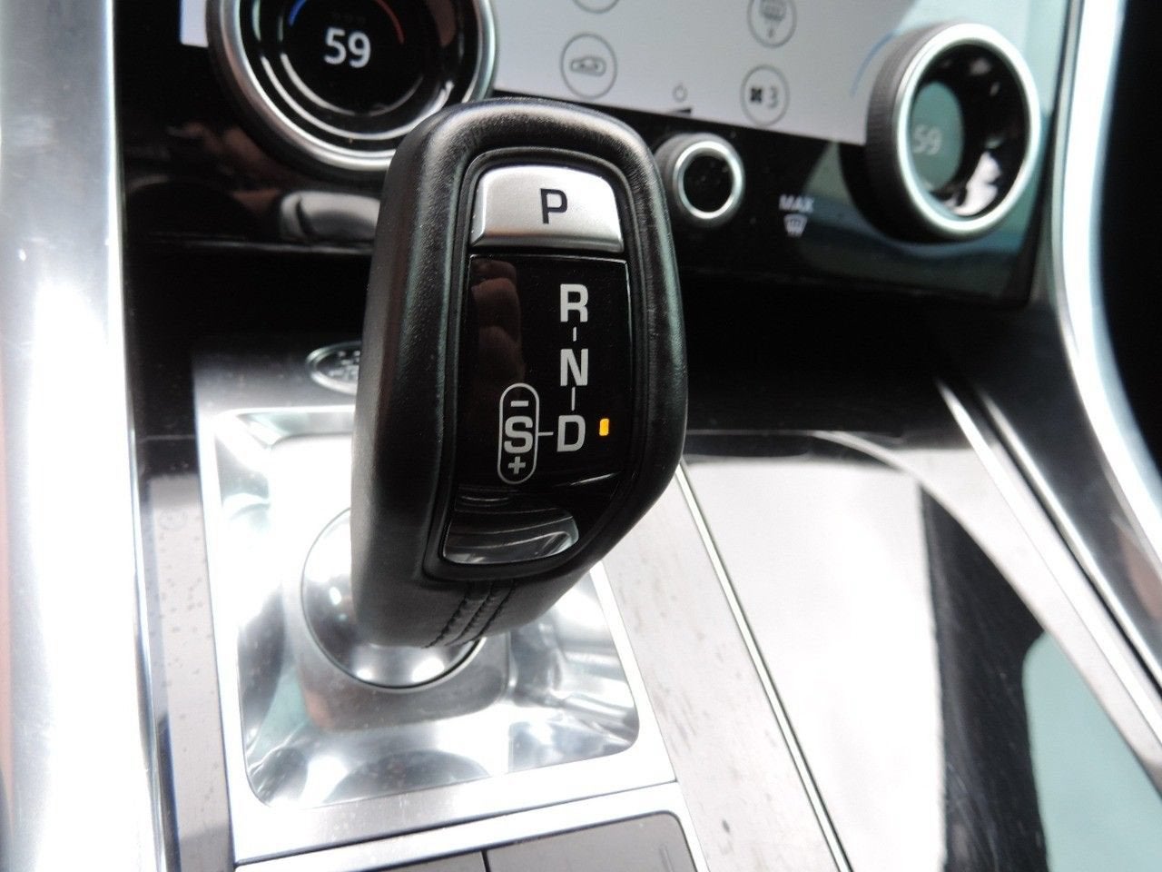 2021 Land Rover Range Rover Sport HSE Silver Edition