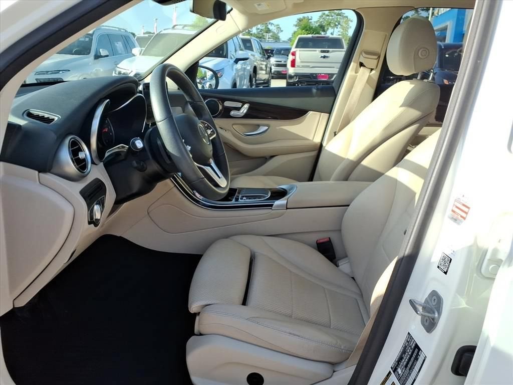 2021 Mercedes-Benz GLC 300 SUV