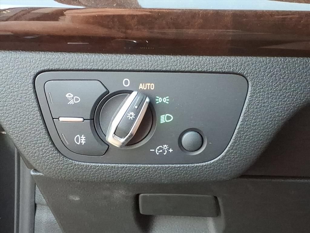 2019 Audi Q5 45 Premium