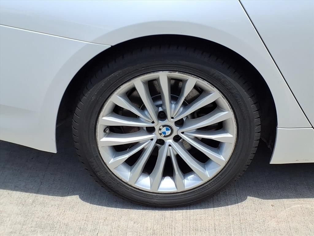 2021 BMW 530i 530i