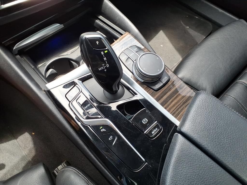 2021 BMW 530i 530i