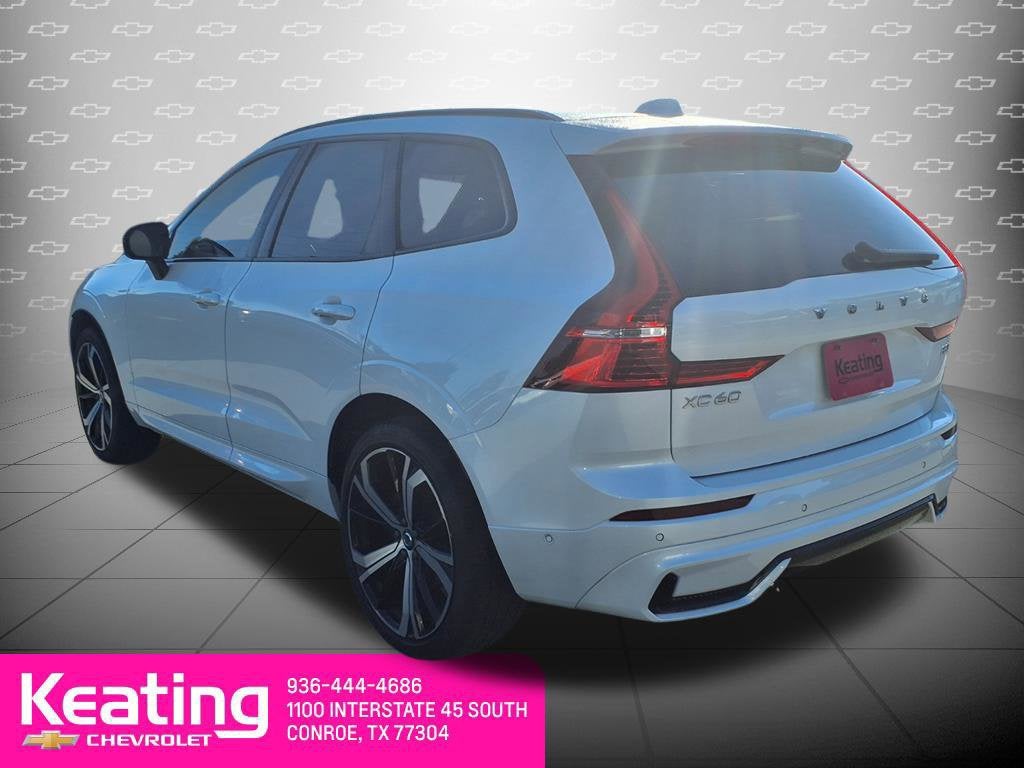 2025 Volvo XC60 B5 Ultra