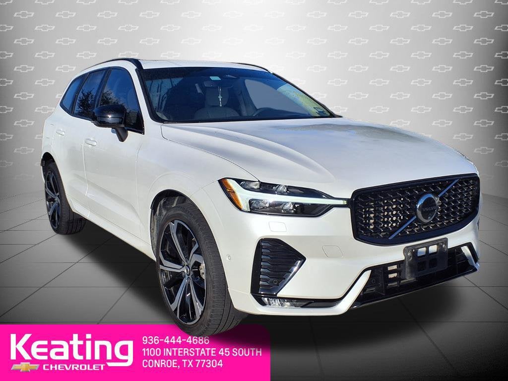 2025 Volvo XC60 B5 Ultra