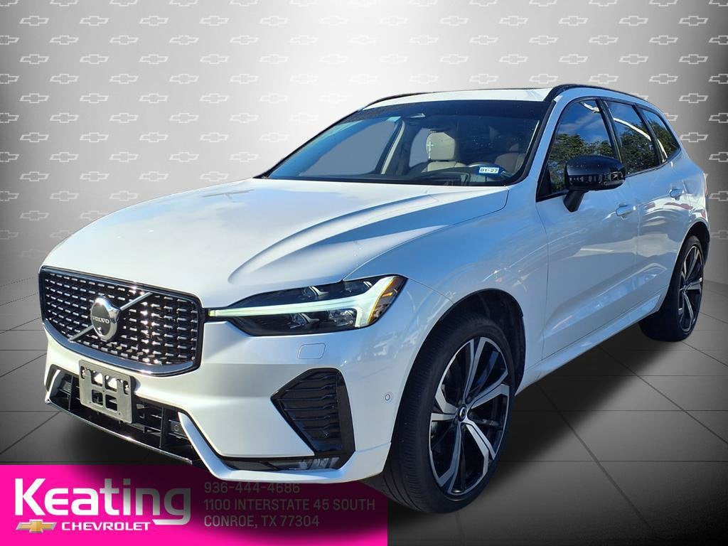 2025 Volvo XC60 B5 Ultra