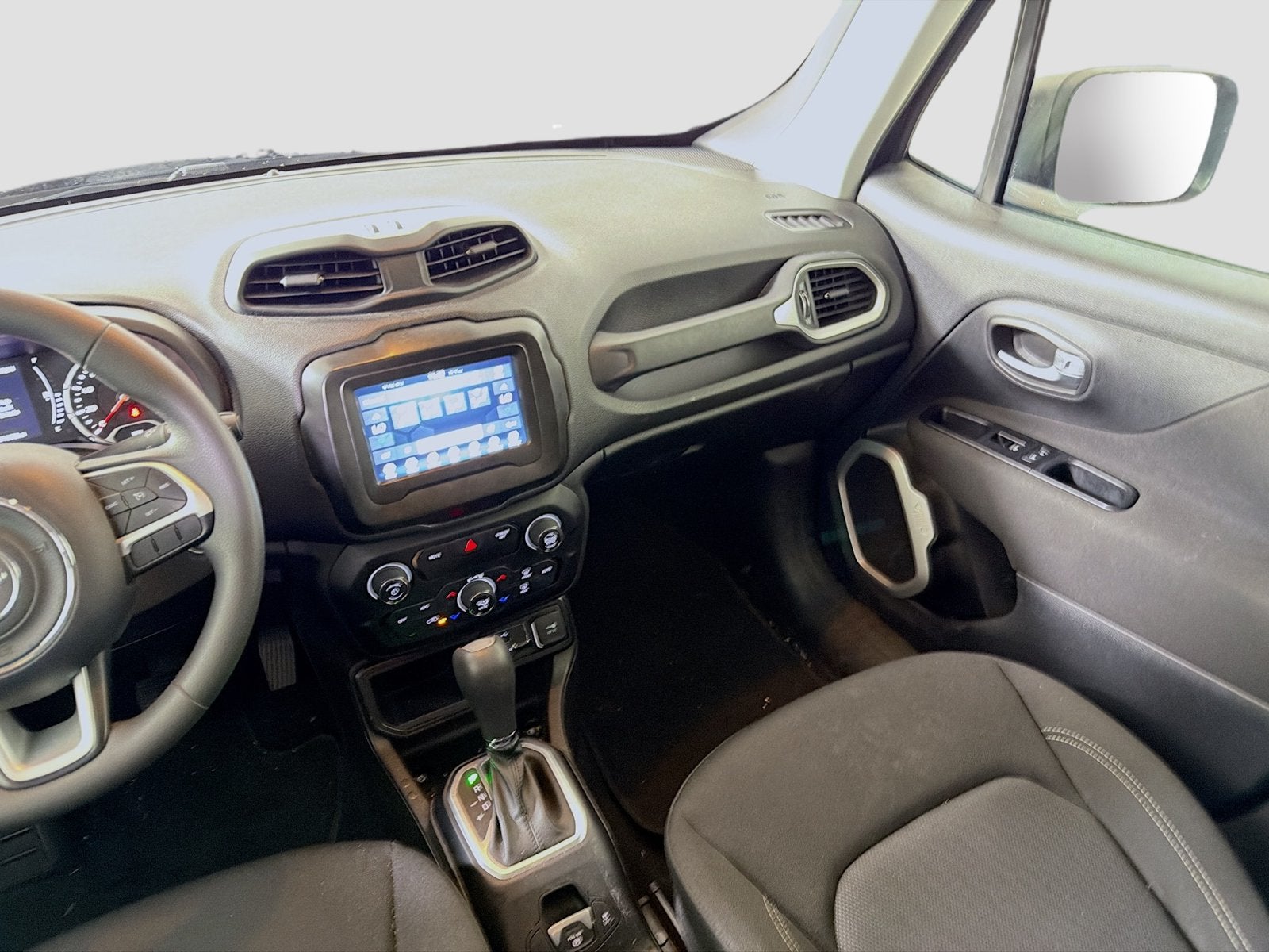 2020 Jeep Renegade Jeepster FWD